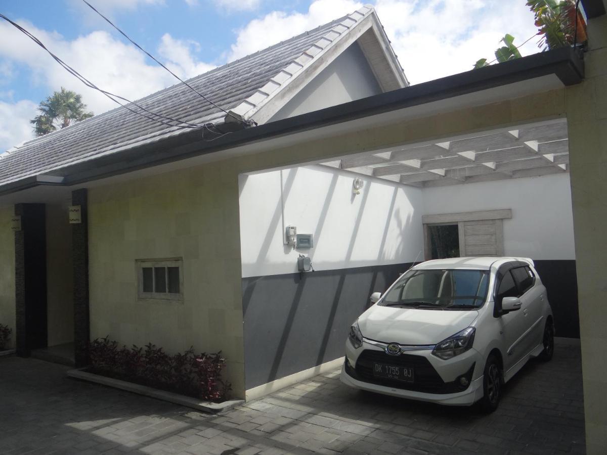 Villa Nuri Merah 1 Kerobokan Exteriör bild