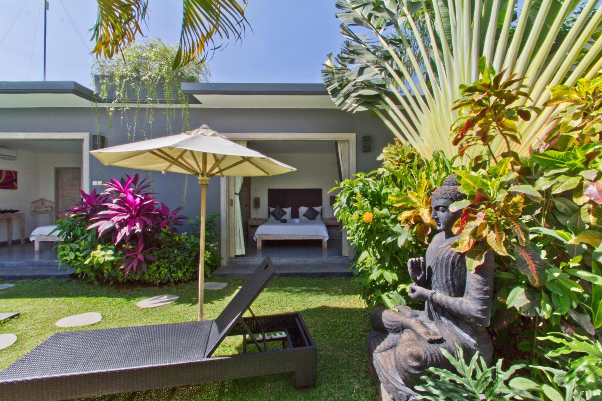 Villa Nuri Merah 1 Kerobokan Exteriör bild