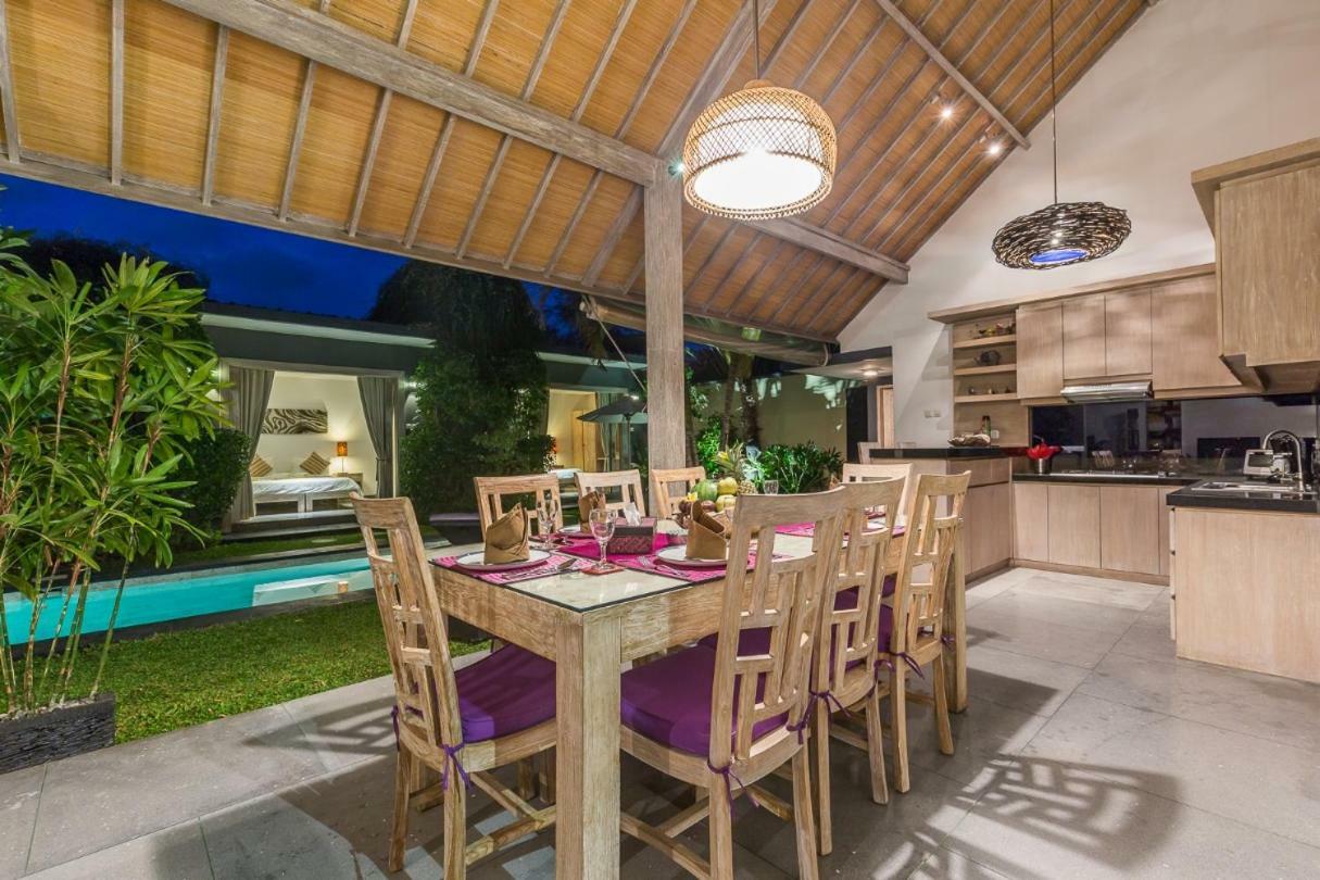 Villa Nuri Merah 1 Kerobokan Exteriör bild